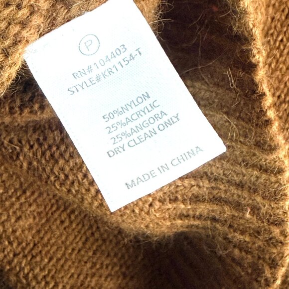 JOA Angora Blend Back Button Relaxed Crew Boxy Cropped Sweater S Green Brown - Picture 4 of 6